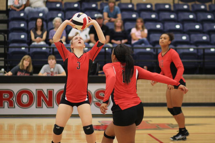 JV Volleyball vs. Seguin – The Rider Online | Legacy HS Student Media