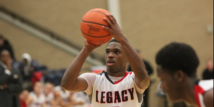 Senior Marchie Murdock shoots a free throw during the game against Summit on Feb. 8.