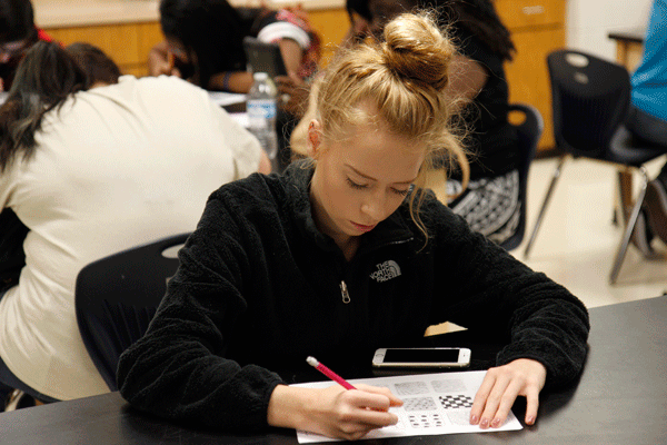 Hannah Hall, 12, practices drawing zentangles in Ms.   Zalesaks Art 1 class. (Maddy Brown photo) 