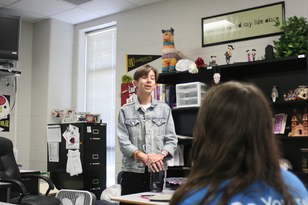 Spanish Honor Society President Phillip Ipock conducts the meeting on Oct. 26. 