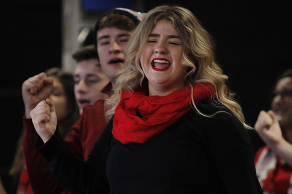 Sarah Weissend, 12 performs during Show Choirs Holiday Tour. 