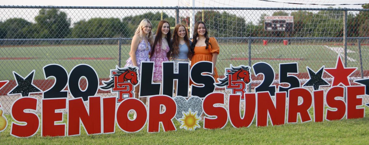 Photo Gallery: Senior Sunrise