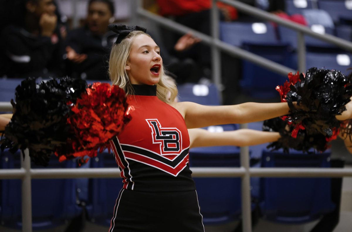 Cheer Prepares for UIL Competition